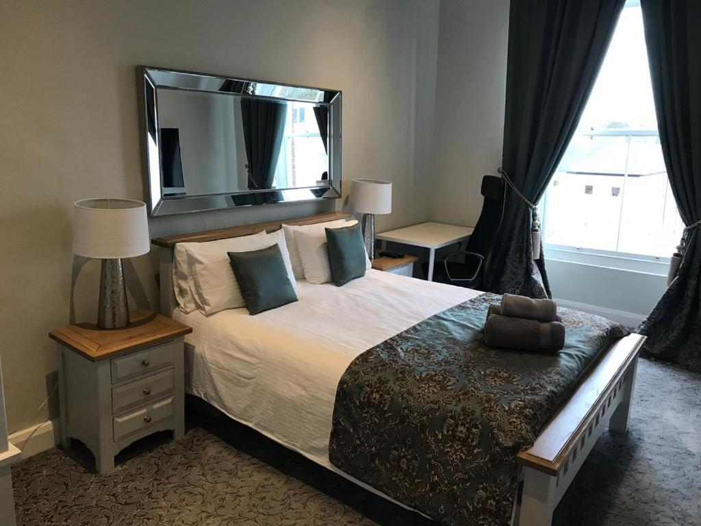 The Townhouse Hotell Cork Exteriör bild