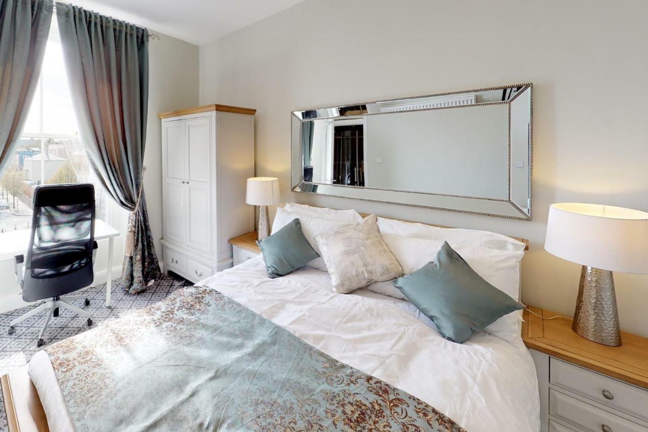 The Townhouse Hotell Cork Exteriör bild